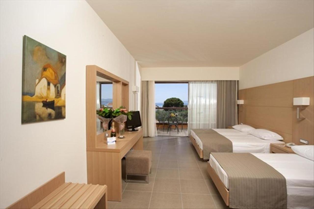 Island Blue Hotel Pefki Kültér fotó